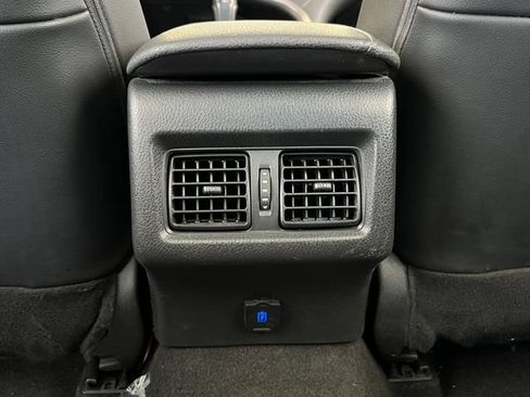 Used 2022 Toyota Camry XSE FWD image 42