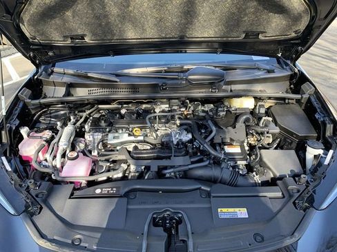 New 2026 Toyota Prius Plug-In Hybrid FWD image 16