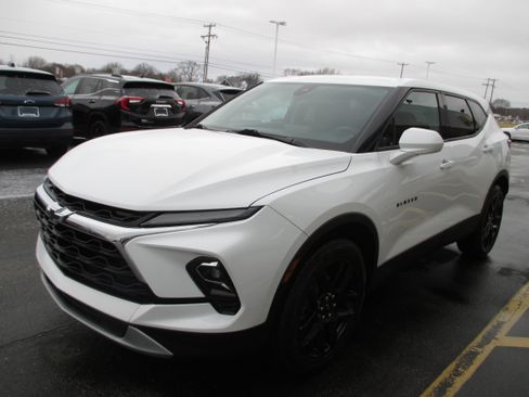 Used 2023 Chevrolet Blazer LT w/ LPO, Floor Liner Package image 7