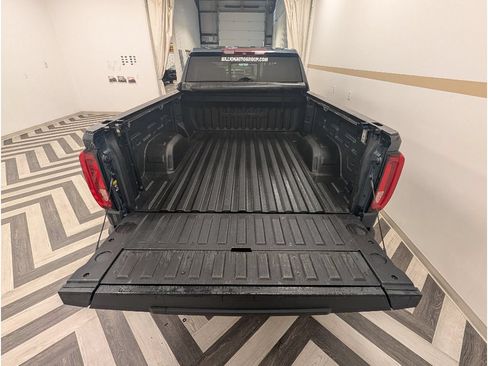 Used 2019 GMC Sierra 1500 Denali w/ Denali Ultimate Package AWD/4WD image 27