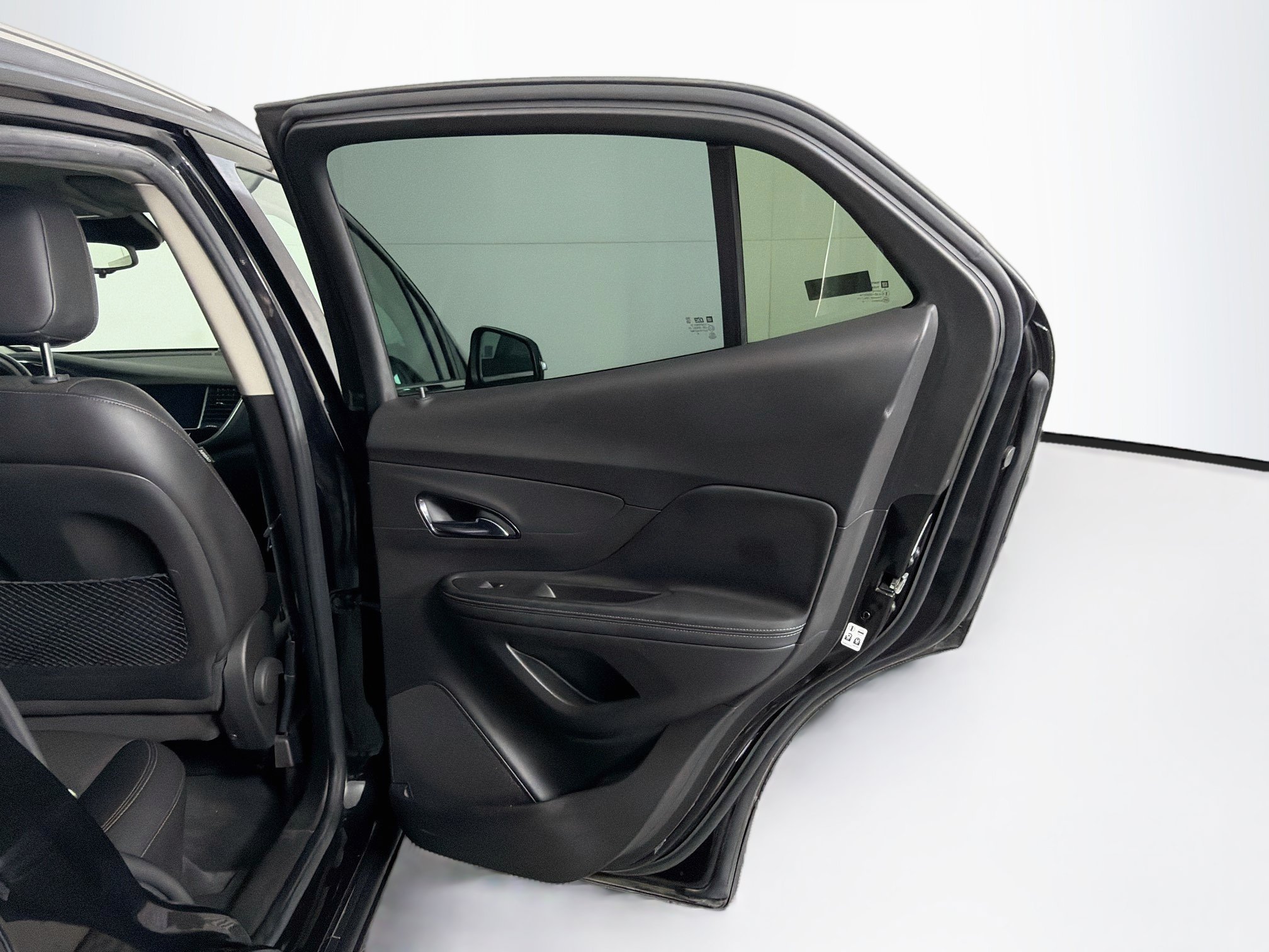 Used 2019 Buick Encore Preferred FWD image 27