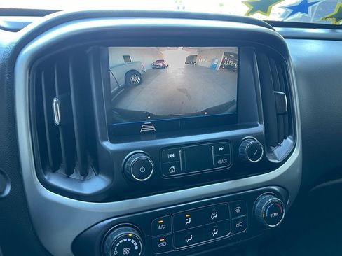 Used 2022 Chevrolet Colorado LT w/ Fleet Safety Package RWD image 17