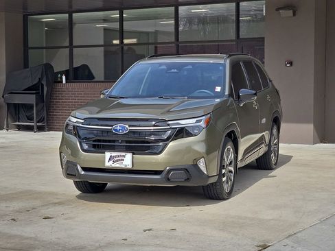 Certified 2025 Subaru Forester Touring image 2