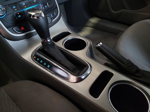 Used 2015 Chevrolet Malibu LS image 26