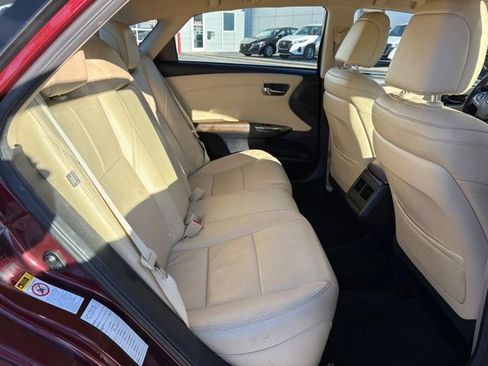 Used 2013 Toyota Avalon XLE image 20