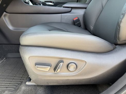 New 2026 Toyota Grand Highlander AWD image 24
