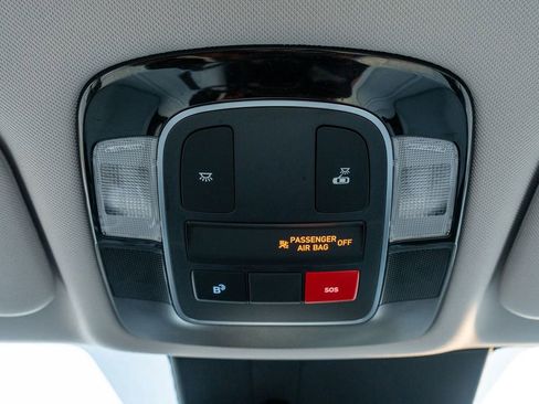 Certified 2025 Hyundai Sonata SEL image 16