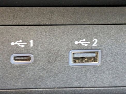 Used 2024 Mitsubishi Outlander FWD image 25