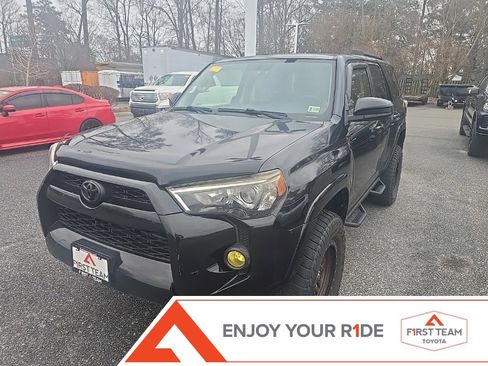 Used 2014 Toyota 4Runner SR5 image 1
