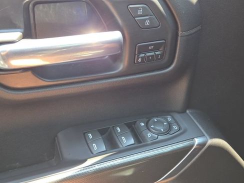 Used 2020 GMC Sierra 1500 AT4 w/ AT4 Premium Package AWD/4WD image 29