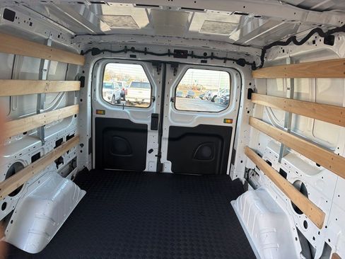 Used 2024 Ford Transit 250 Low Roof w/ Exterior Upgrade Package image 21