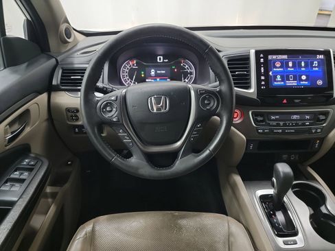 Used 2019 Honda Ridgeline RTL-T image 12