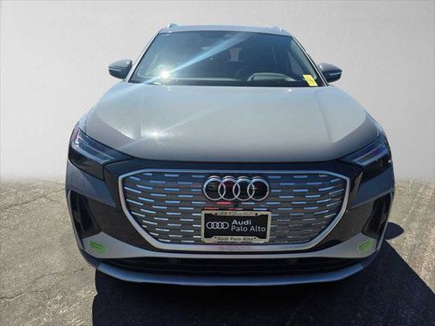 Used 2023 Audi Q4 e-tron Prestige w/ 20" Wheel Package AWD/4WD image 8
