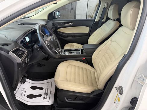 Certified 2023 Ford Edge SEL w/ Convenience Package AWD/4WD image 12