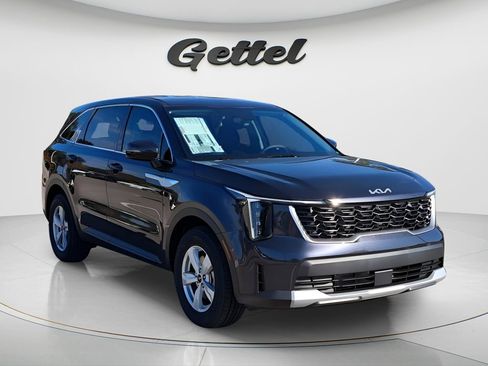 New 2026 Kia Sorento LX FWD image 3
