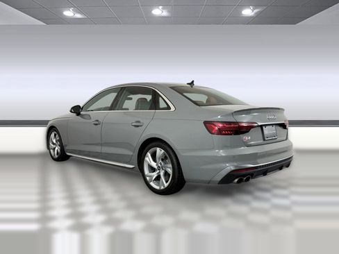 Used 2021 Audi S4 Premium Plus w/ Premium Plus Package image 3