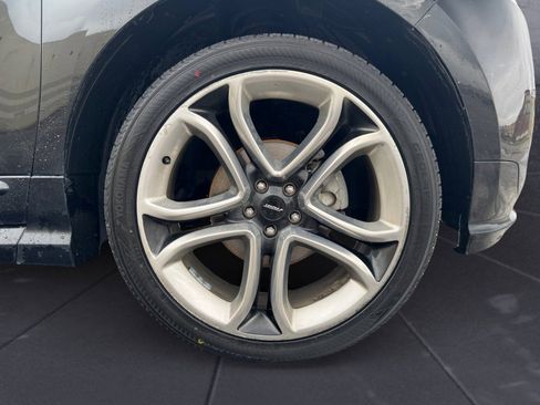 Used 2014 Ford Edge Sport w/ Driver Entry Package AWD/4WD image 14