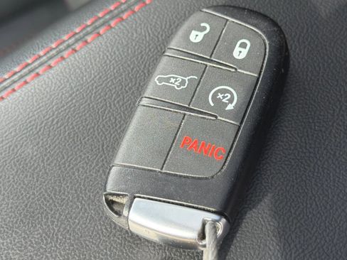 Used 2025 Dodge Durango R/T image 40