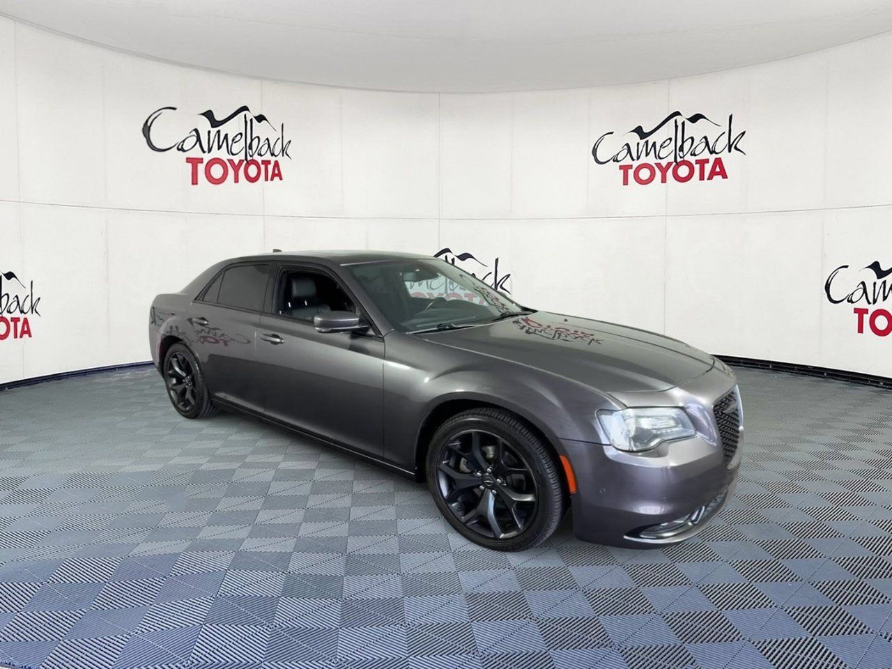 Used 2021 Chrysler 300 S RWD image 5