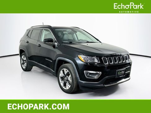 Used 2018 Jeep Compass Limited w/ Navigation Group AWD/4WD image 1