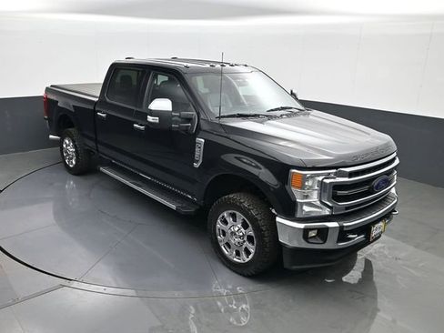 Used 2020 Ford F250 Lariat w/ Chrome Package image 15