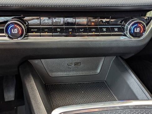 New 2026 Chevrolet Equinox LT w/ Convenience Package II image 25