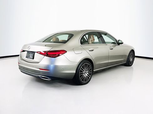 Used 2023 Mercedes-Benz C 300 Sedan image 9