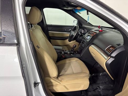 Used 2016 Ford Explorer 4WD image 33