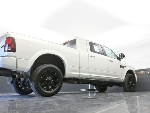 Used 2017 RAM 2500 Laramie w/ Sport Appearance Group image 33