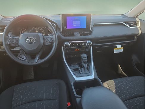 New 2025 Toyota RAV4 XLE image 15