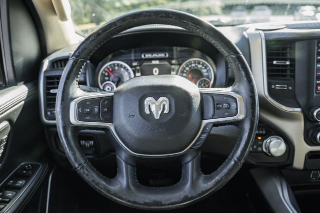 Used 2020 RAM 1500 Laramie AWD/4WD image 38