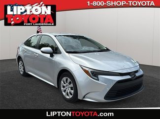 Used 2024 Toyota Corolla LE image 1