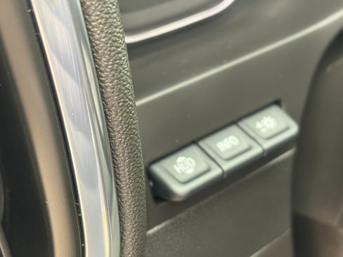 Certified 2023 GMC Sierra 2500 Denali w/ Denali Ultimate Package image 14