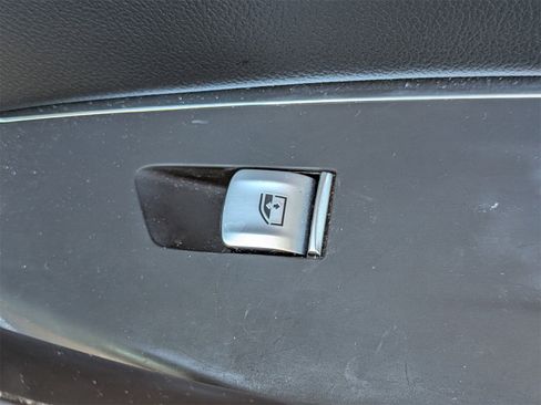 Used 2022 BMW X3 xDrive30i w/ Convenience Package image 38