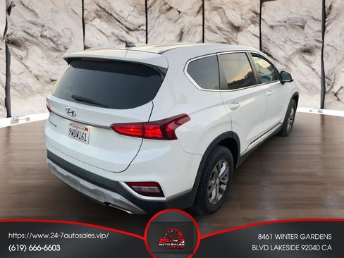 Used 2019 Hyundai Santa Fe SE FWD image 6