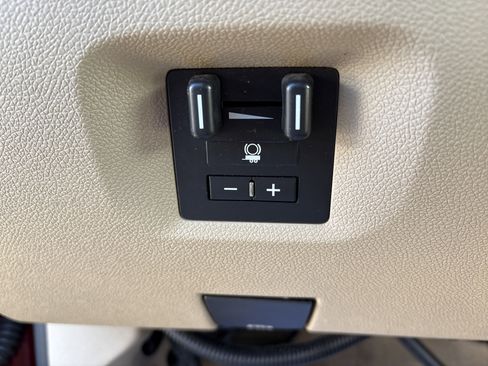 Used 2008 GMC Sierra 3500 SLT w/ Convenience Package image 17