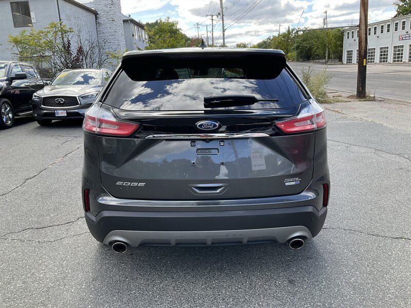Used 2019 Ford Edge SEL w/ Equipment Group 201A AWD/4WD image 6