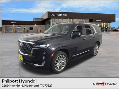 Used 2022 Cadillac Escalade Luxury w/ LPO, Illumination Package