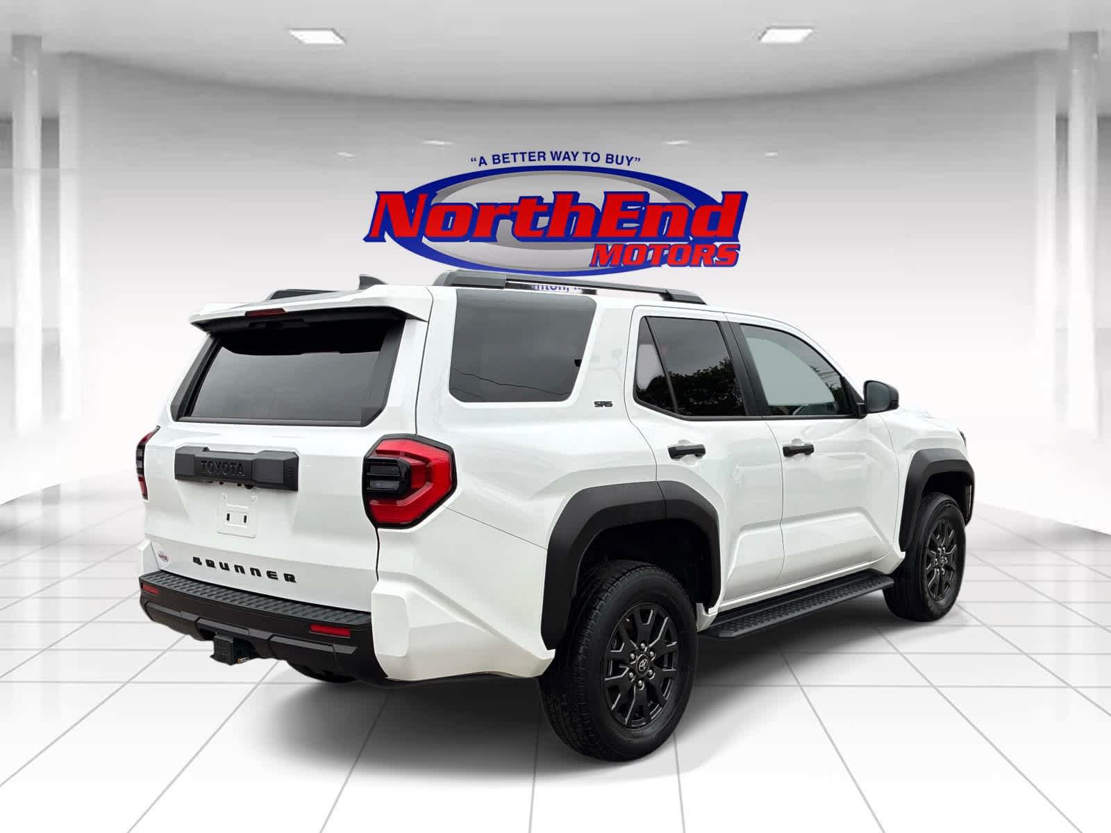 Used 2025 Toyota 4Runner SR5 AWD/4WD image 7