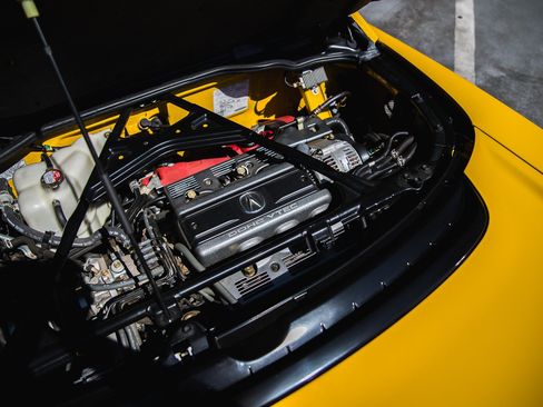 Used 2002 Acura NSX T RWD image 26