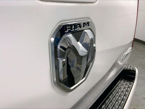 Used 2022 RAM 1500 Big Horn AWD/4WD image 29
