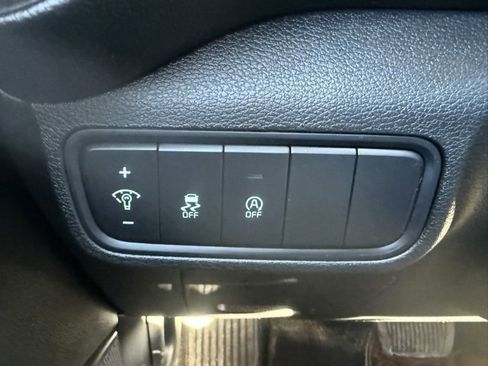 Used 2023 Kia Soul LX w/ LX Technology Package image 21