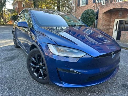 Used 2022 Tesla Model X Plaid image 2