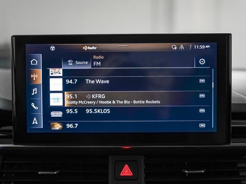 Used 2023 Audi A4 2.0T Premium w/ Convenience Package image 19