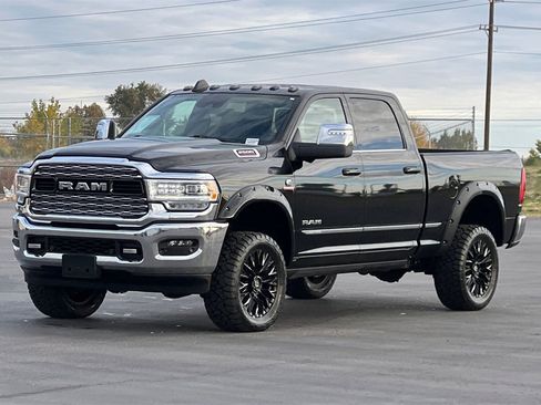 Used 2024 RAM 2500 Limited image 9