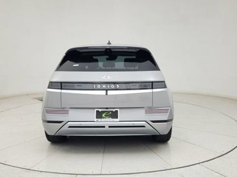 Used 2024 Hyundai Ioniq 5 Limited RWD image 9