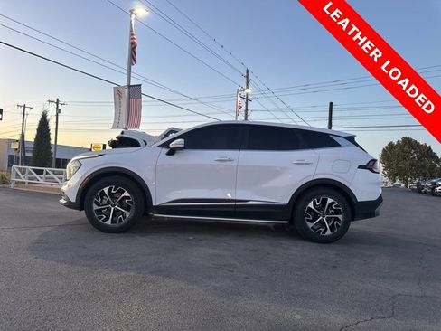 Used 2023 Kia Sportage EX image 10