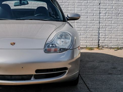Used 2000 Porsche 911 Cabriolet image 41