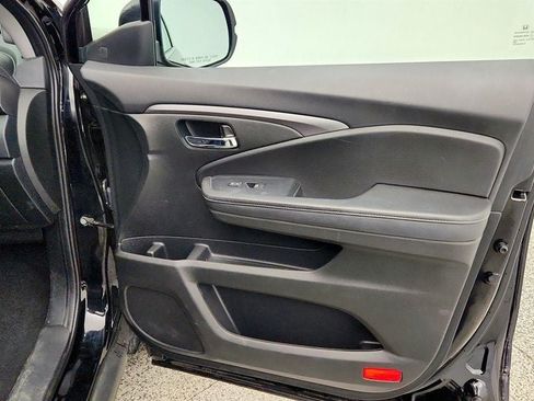 Used 2023 Honda Ridgeline RTL image 25