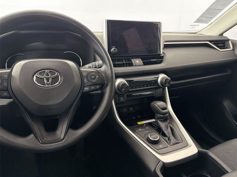 Certified 2024 Toyota RAV4 XLE AWD/4WD image 30
